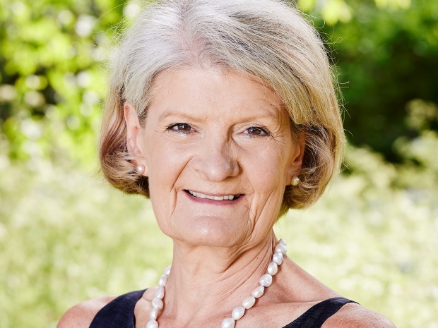  Dame Fiona Reynolds