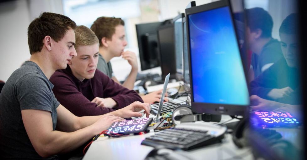 High hopes for the next generation of cyber specialists as they offer help to Gloucestershire businesses - Vimarsana News