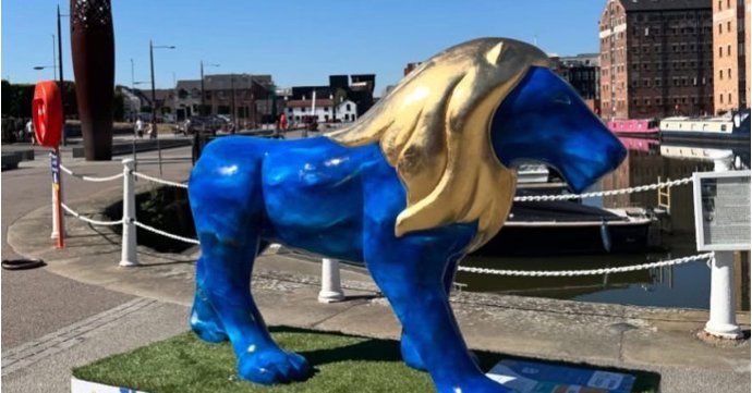 Lions at Large artist shares impact of lions trail on Gloucestershire families affected by cancer