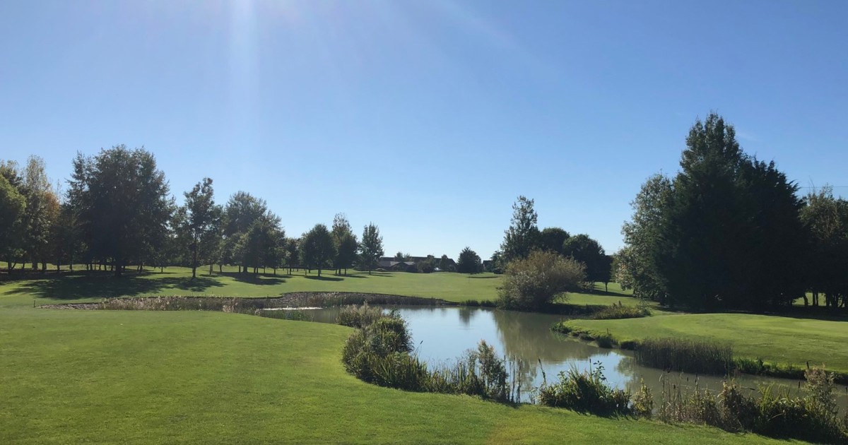 Gloucestershire golf complex invests in stateoftheart TrackMan Range