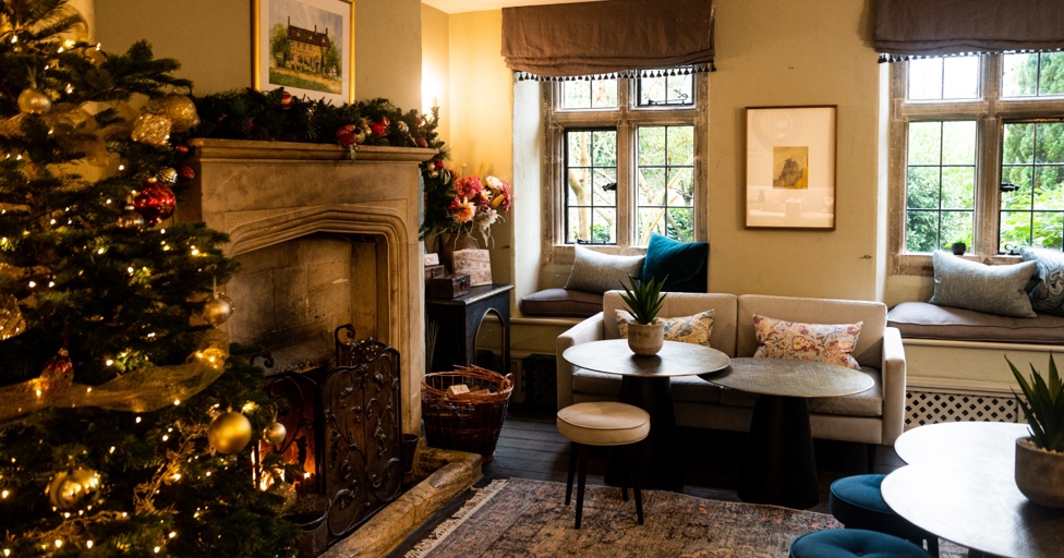 Enjoy a magical Cotswolds Christmas party with free tipi hire - Vimarsana News