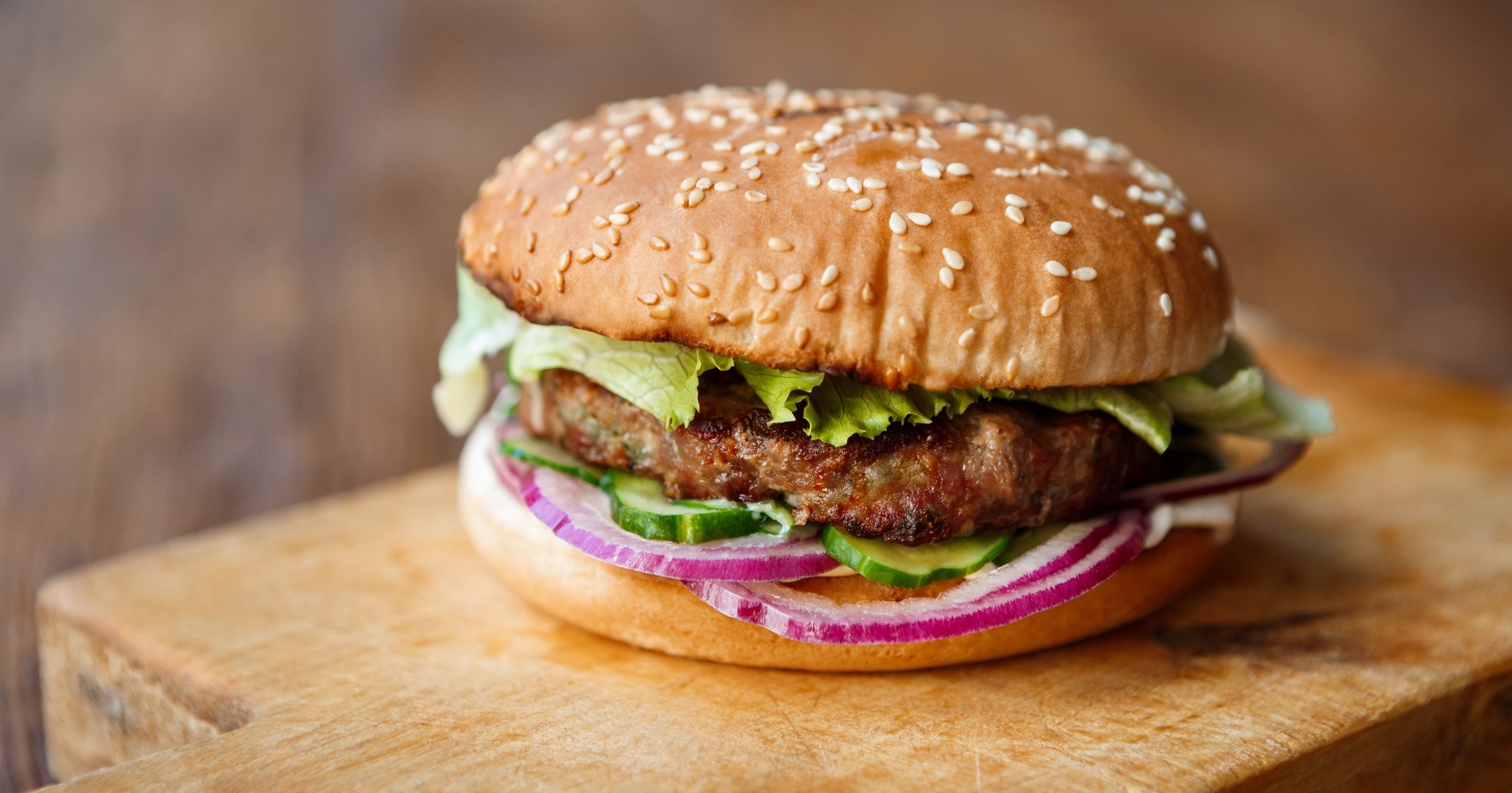 Grab a free SoGlos burger with a swing at revamped driving range - Vimarsana News