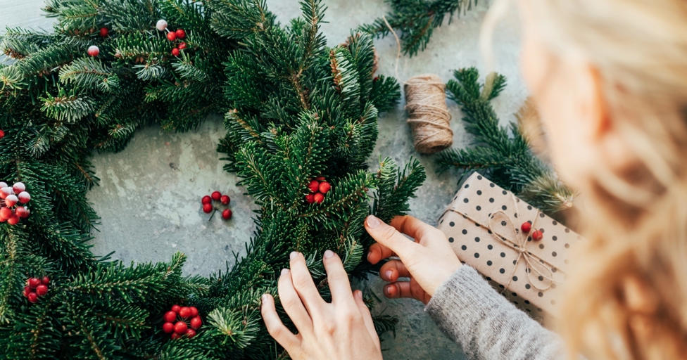 10 Gloucestershire wreath making workshops to get you in the festive spirit - Vimarsana News