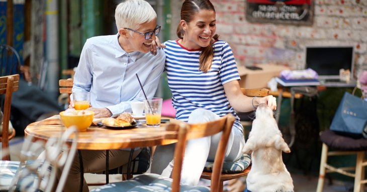 Looking for dog-friendly bars and restaurants in Cheltenham? Discover 14 paw-fect places to go for a dinner and drinks with your best-friend.