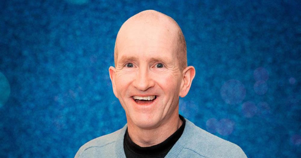 Eddie the Eagle swaps his skis for skates and joins Dancing on Ice