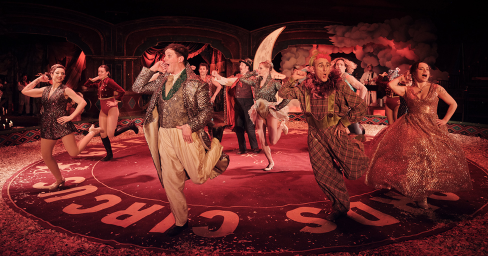 First look at: Les Enfants du Paradis from Giffords Circus - Vimarsana News