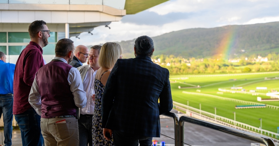 A night at the races raising vital money for Midlands Air Ambulance Charity - Vimarsana News
