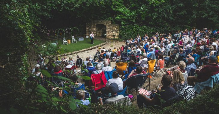 Audiences can enjoy alfresco theatre and outdoor cinema at the Greek-style Tuckwell Amphitheatre this August 2022.