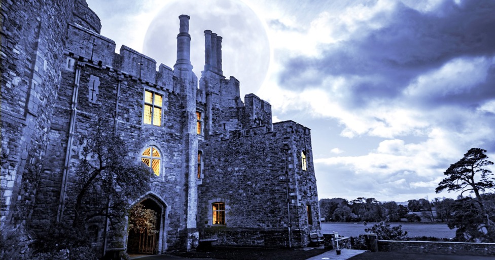 Spooky self-led audio tour at Berkeley Castle this Halloween - Vimarsana News