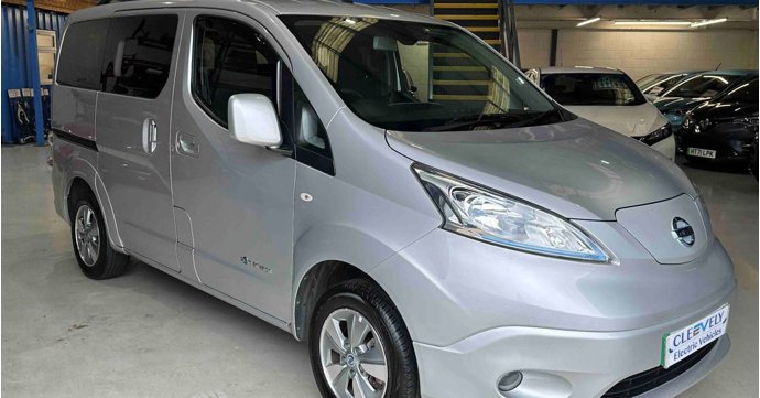 The rare electric seven seater that's got all the space you'll need — whatever your cargo