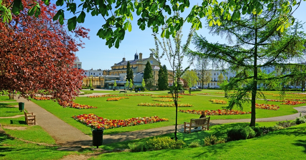 9 reasons Cheltenham is a great place to raise a family - Vimarsana News