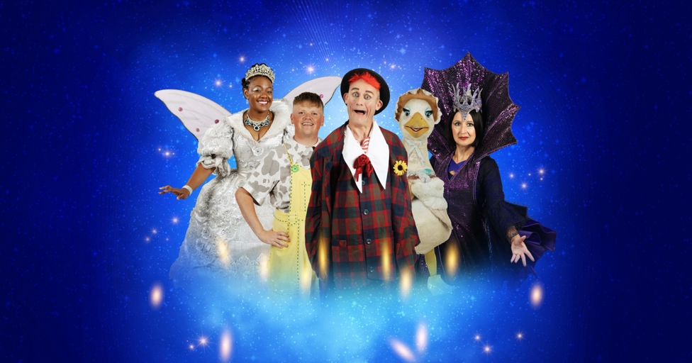 'One and only chance' to see Tweedy play Mother Goose in the Everyman Theatre's pantomime - Vimarsana News