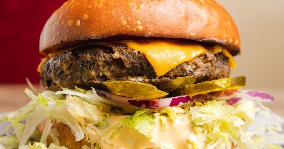 The Beefy Boys launch first vegan burger - Vimarsana News