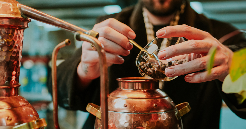 Here's where you can make your own gin in Gloucestershire - Vimarsana News
