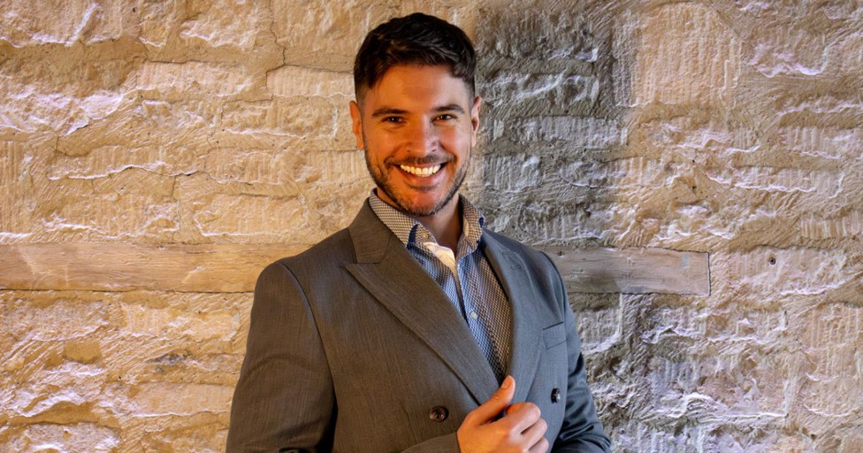 The new head of Cirencester's oldest hotel brings 20 years of luxury and Michelin-star magic - Vimarsana News