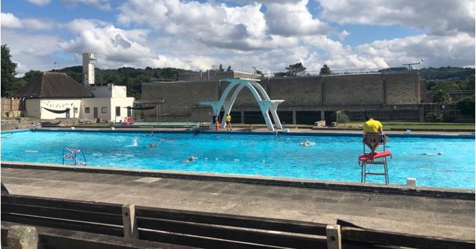 Stratford Park Lido extends its swimming season