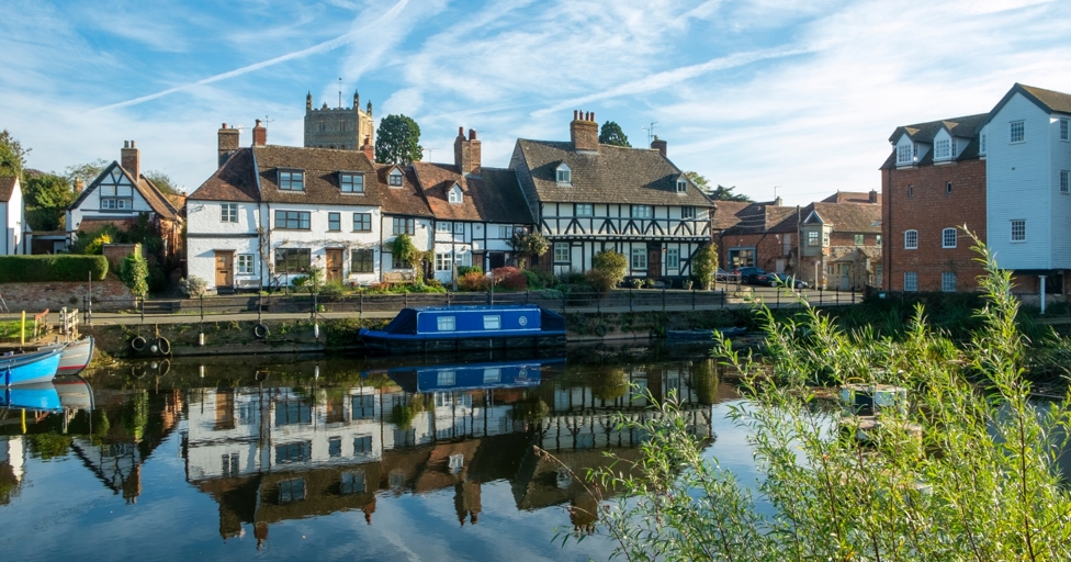 A Gloucestershire town is one of the safest places to live in the UK - Vimarsana News